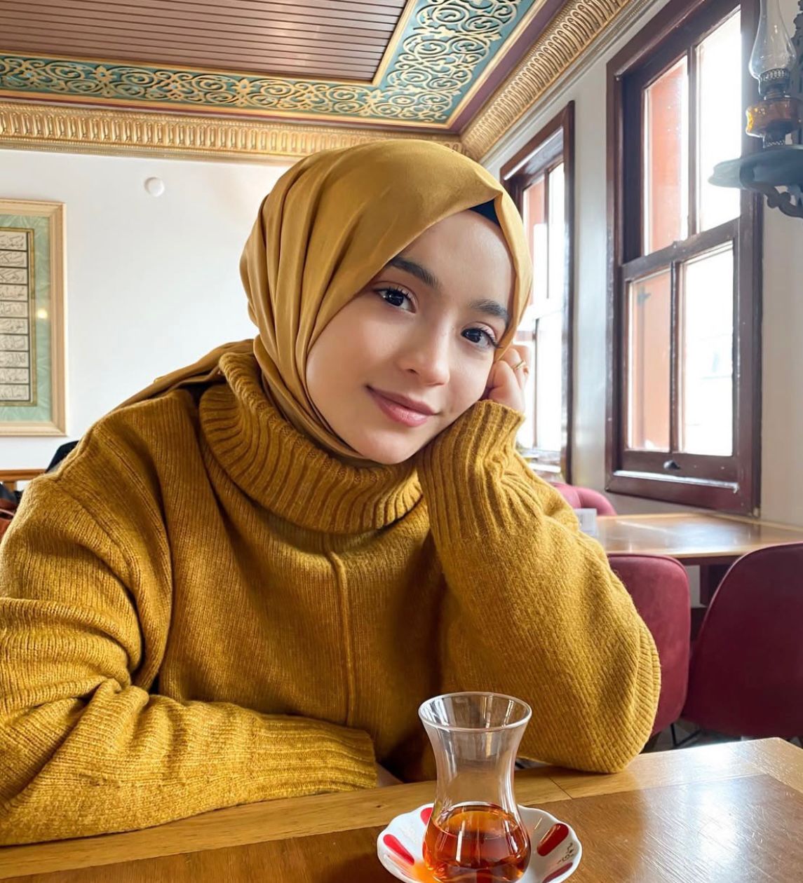 Honaz Meraklı Partner Bayan Escort Emine